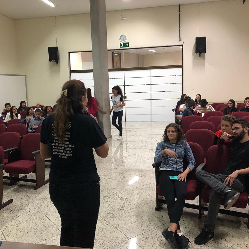 Imagem 1 da notícia: Câmara Mirim, Jovem e Universitária retorna às atividades